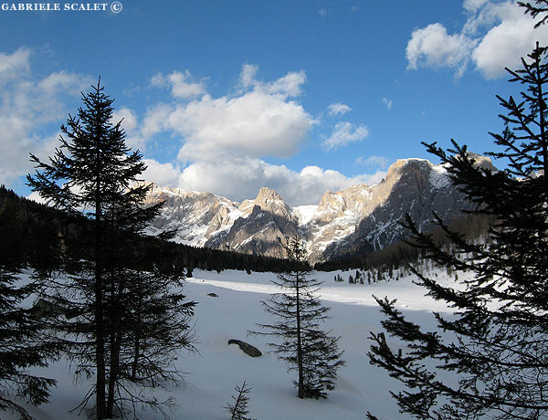 lago Calaita innevato